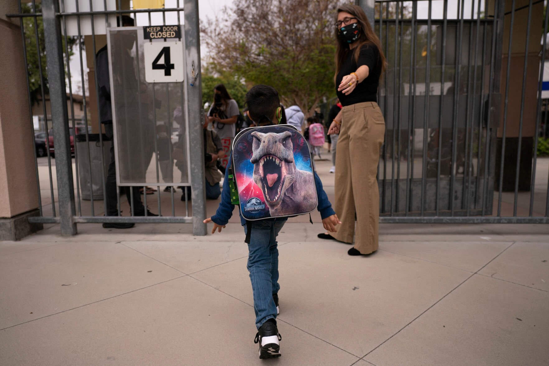 APTOPIX Virus Outbreak-California Schools